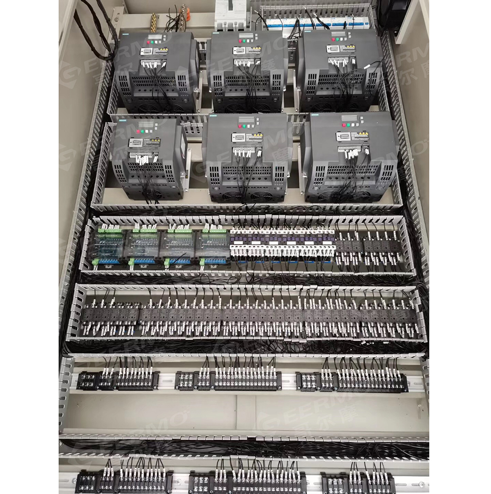 實(shí)驗(yàn)室通風(fēng)變頻系統(tǒng)