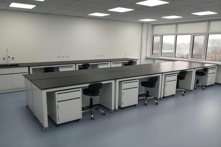 移動(dòng)PCR方艙實(shí)驗(yàn)室